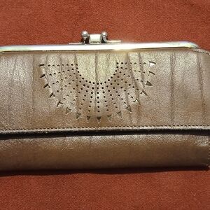 Vintage Princess Gardner Wallet